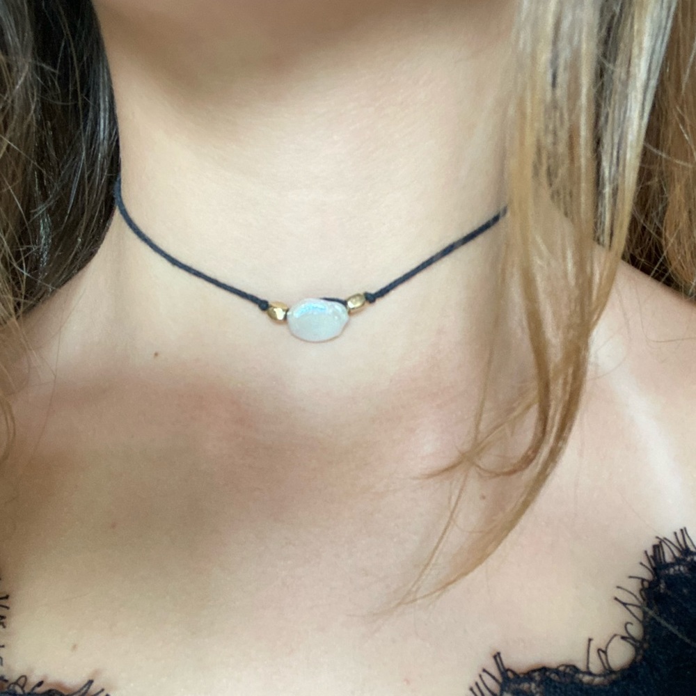 NECKLACE - Picture 2 of 3